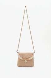 Cartera wings