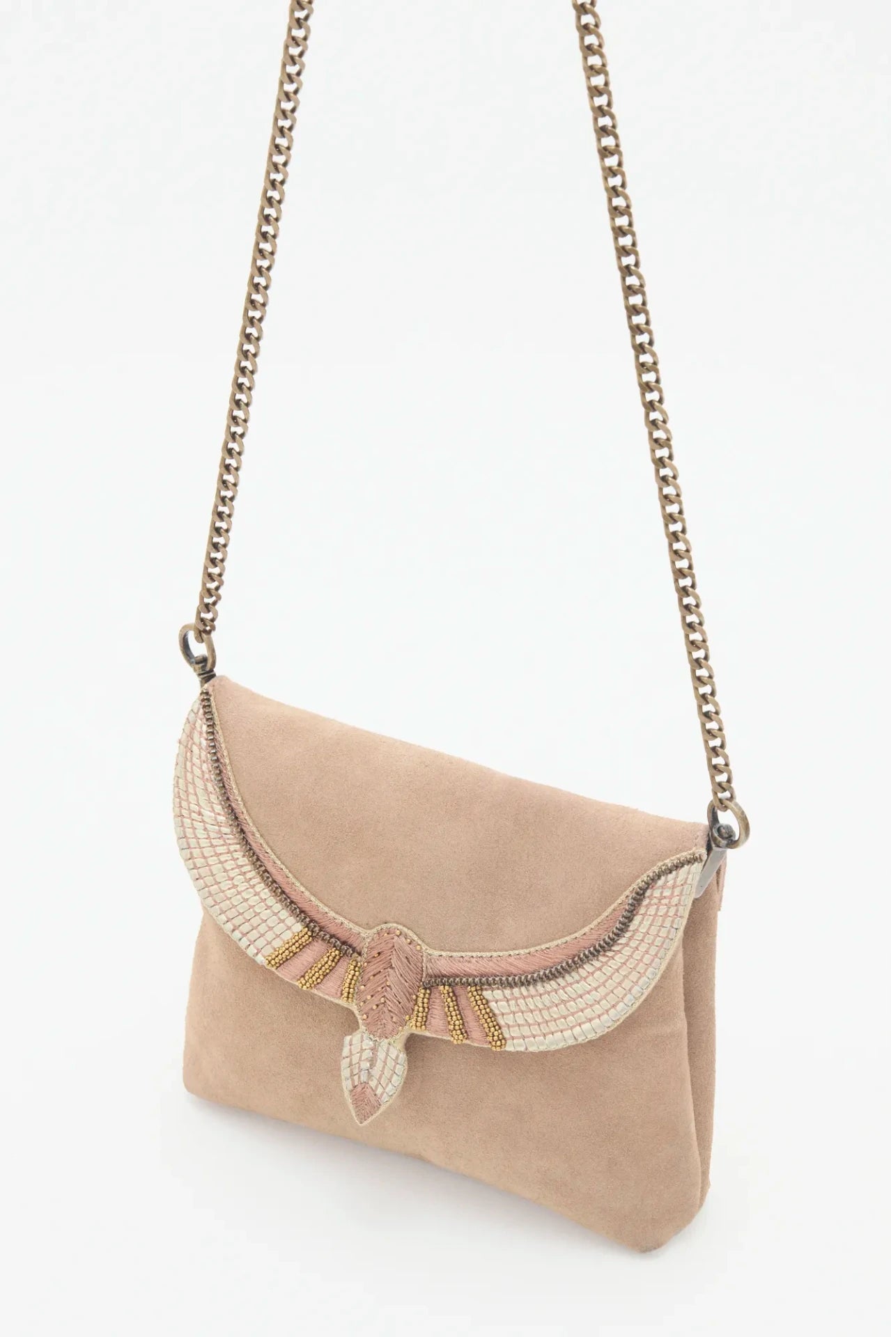 Cartera wings